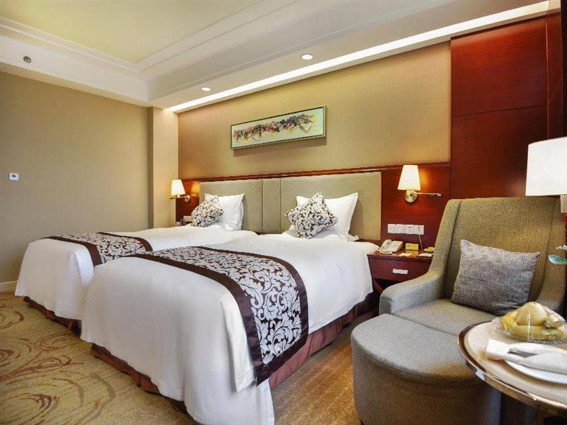 ננינג Guangxi Wharton International Hotel מראה חיצוני תמונה